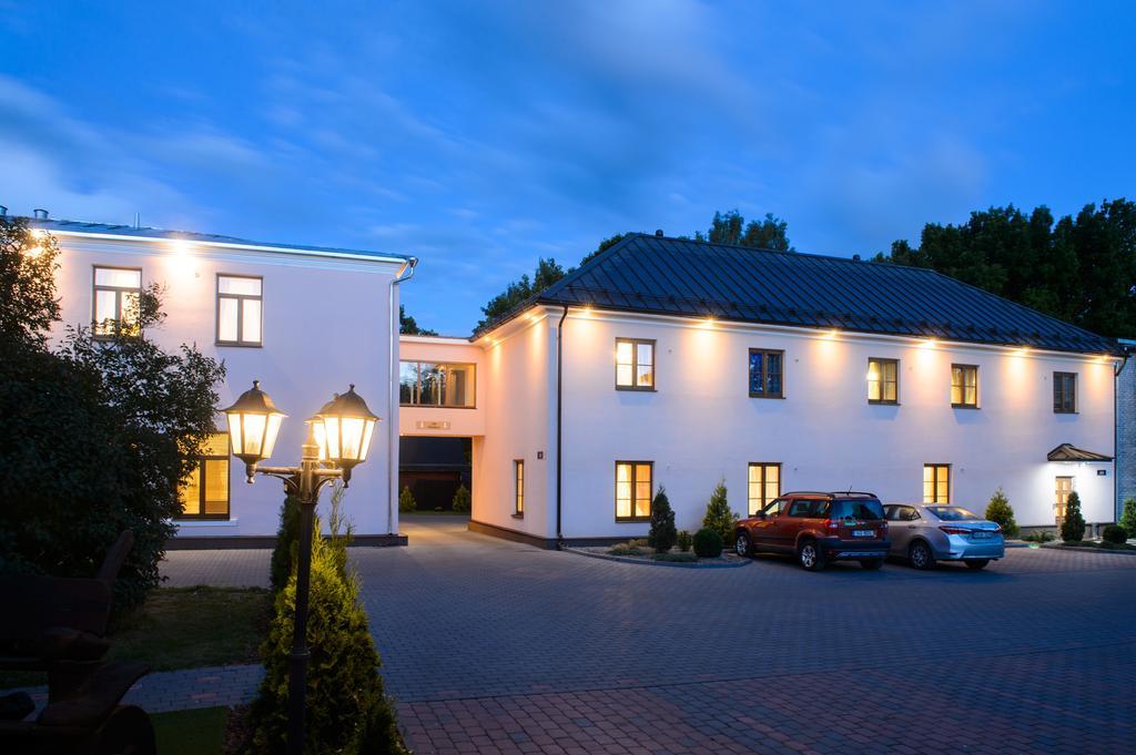 Georgi Hotell Võru Esterno foto